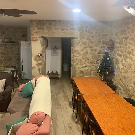 Puerto - Casa Completa Con Espacio Exterior, Estufa, Barbacoa, Piscina Y Zona De Aparcamiento Privada - Ideal Disfrutar En Familia O Grupo De Amigos בית נופש