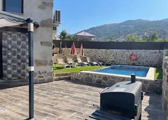 Puerto - Casa De Piedra Con Piscina Privada - Valle Del Ambroz - - Ideal Disfrutar En Familia O Grupo De Amigos Vakantiehuis