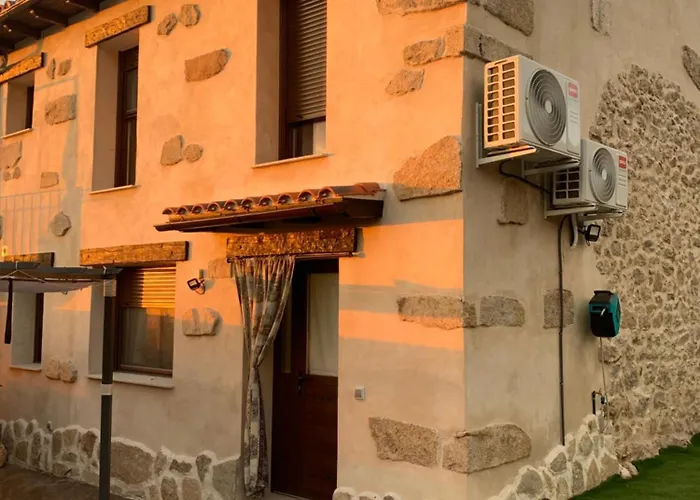 Puerto - Casa De Piedra Con Piscina Privada - Valle Del Ambroz - - Ideal Disfrutar En Familia O Grupo De Amigos Vakantiehuis Casas del Monte